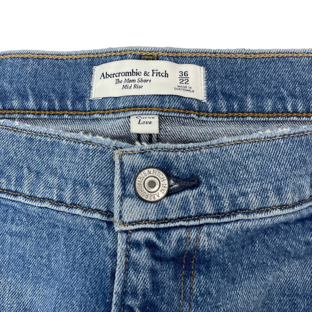 NWT ABERCROMBIE & FITCH Curve Love Mid Rise Mom Cut Off Denim Short Sz 22 - Picture 6 of 8